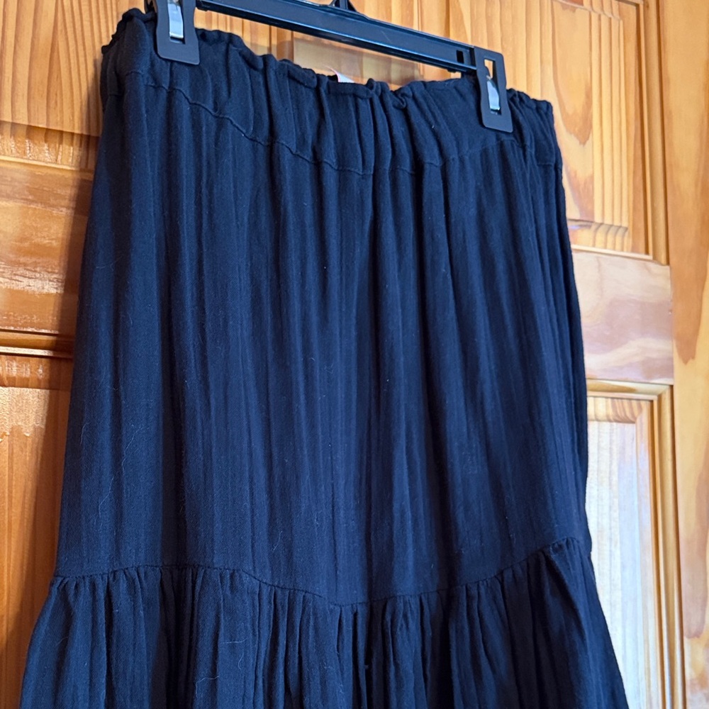 Sundry Black Tiered Maxi Skirt - Picture 3 of 7